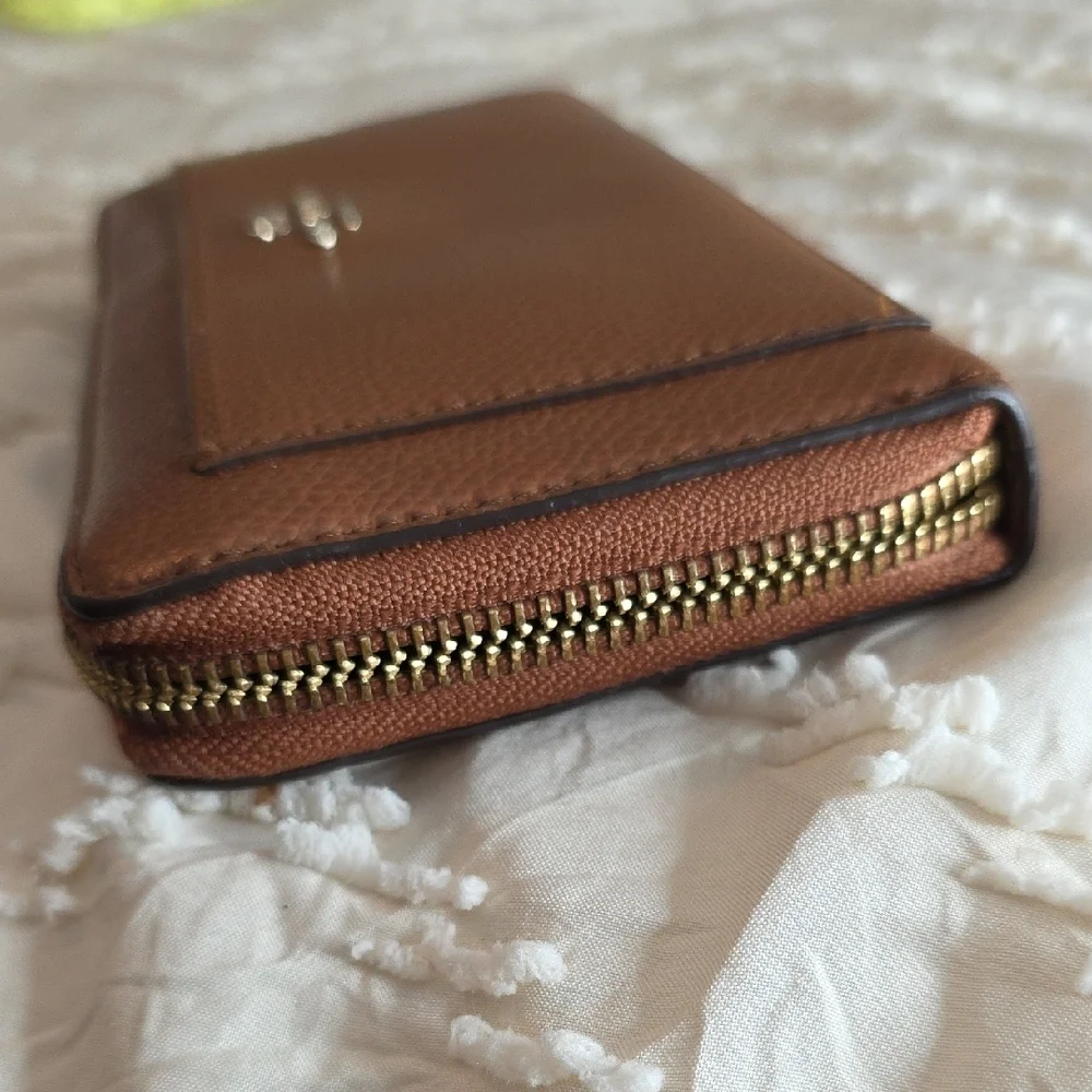 Coach Saddle Brown Leather Accordion Zip Wallet Purse Quiet Luxury Coachcore